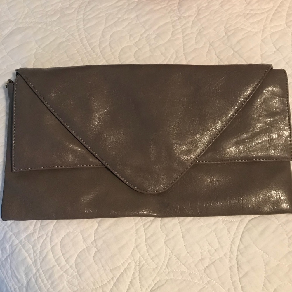 gray/mauve clutch with two pockets
